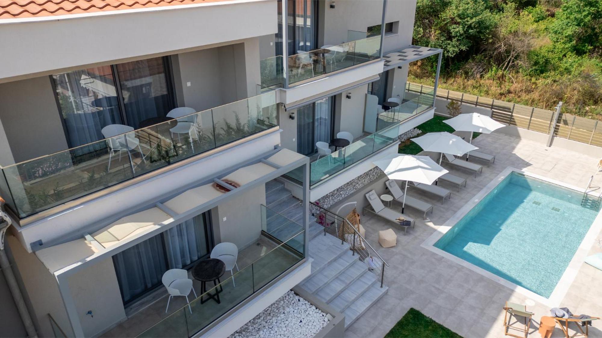 Arodo Suites Nea Iraklitsa Экстерьер фото